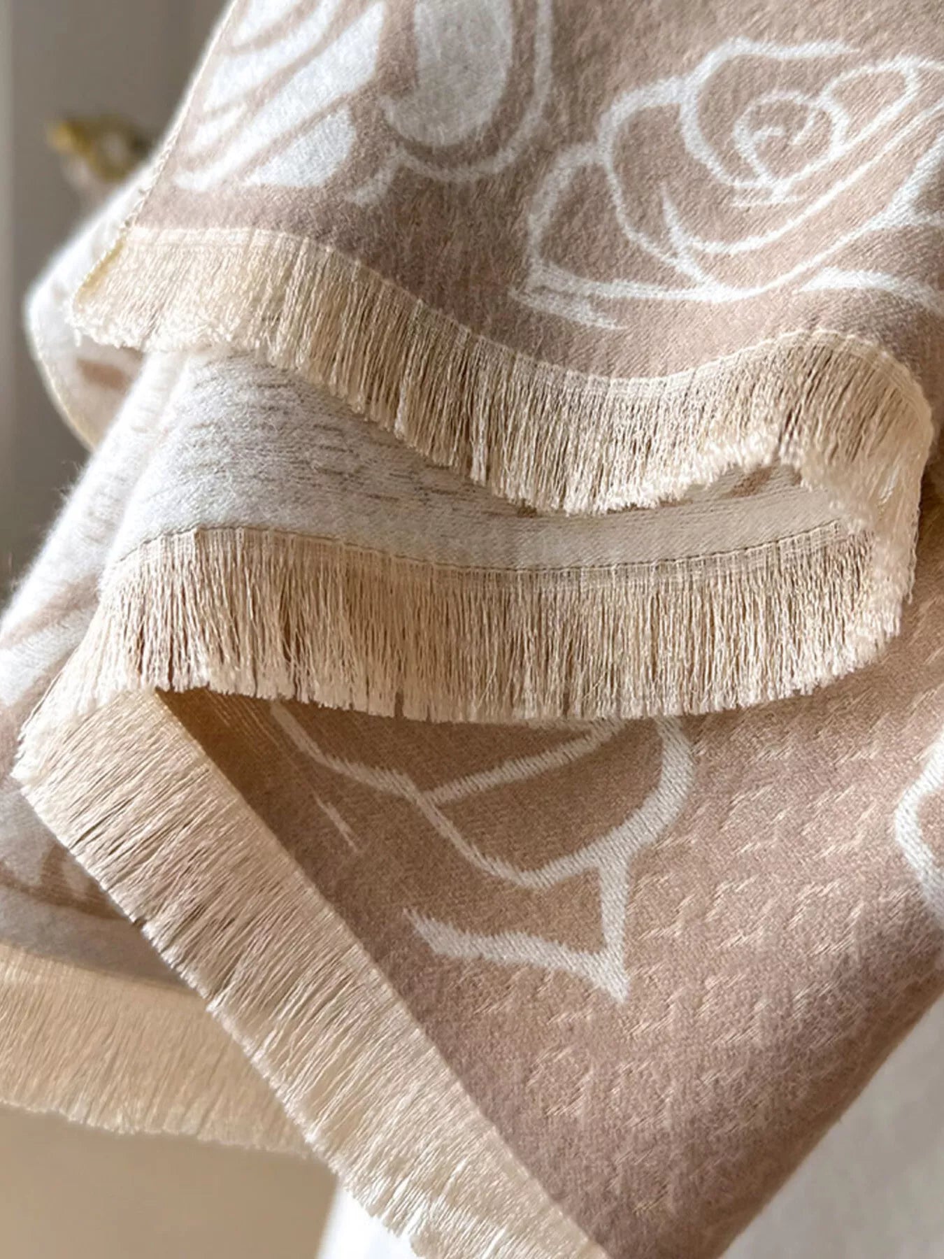 415d0a7744fe452f9c408d0b6c0da0cc-Max-Origin