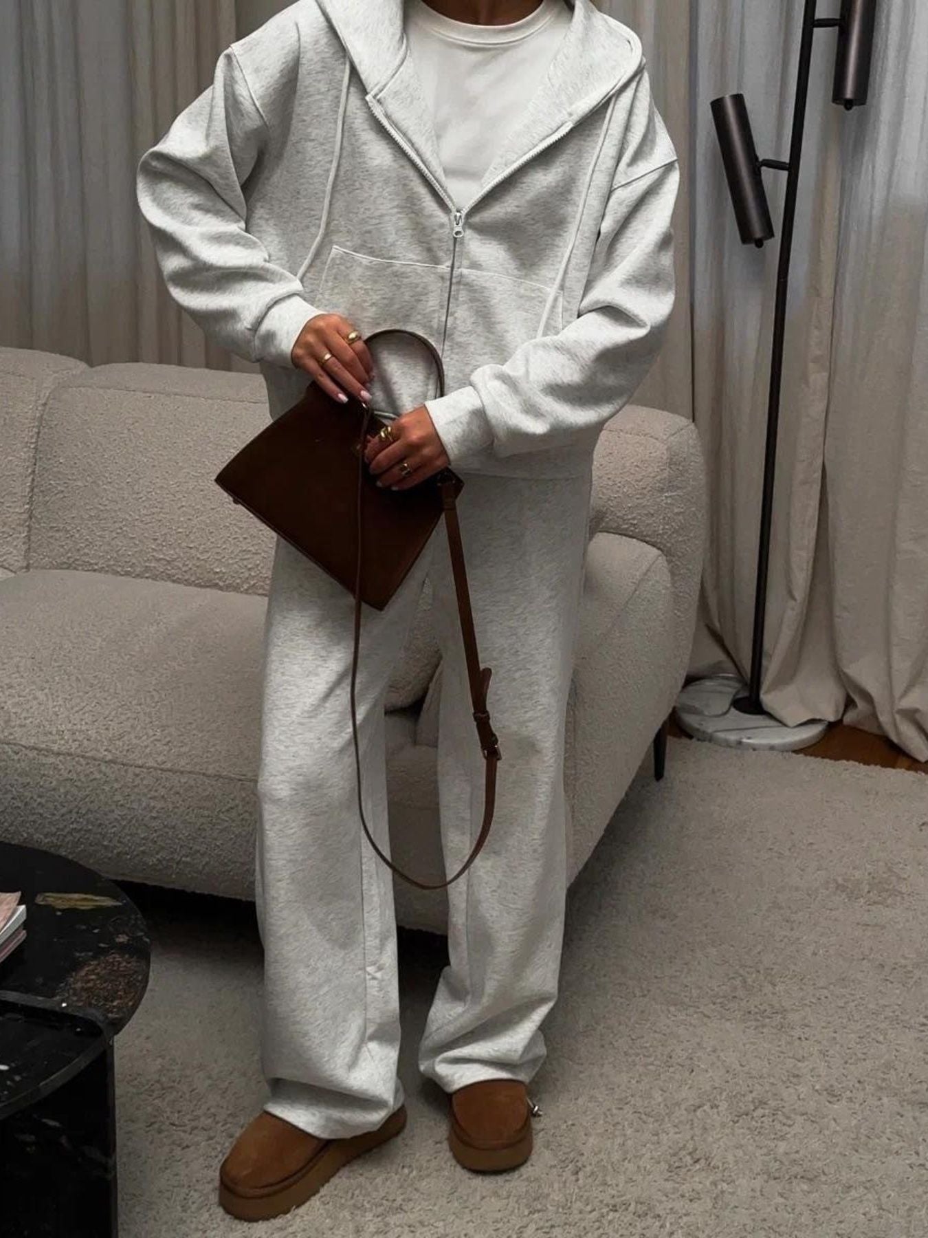 efce89e9-eb99-4463-a5e9-4d3370f9ad36-Max