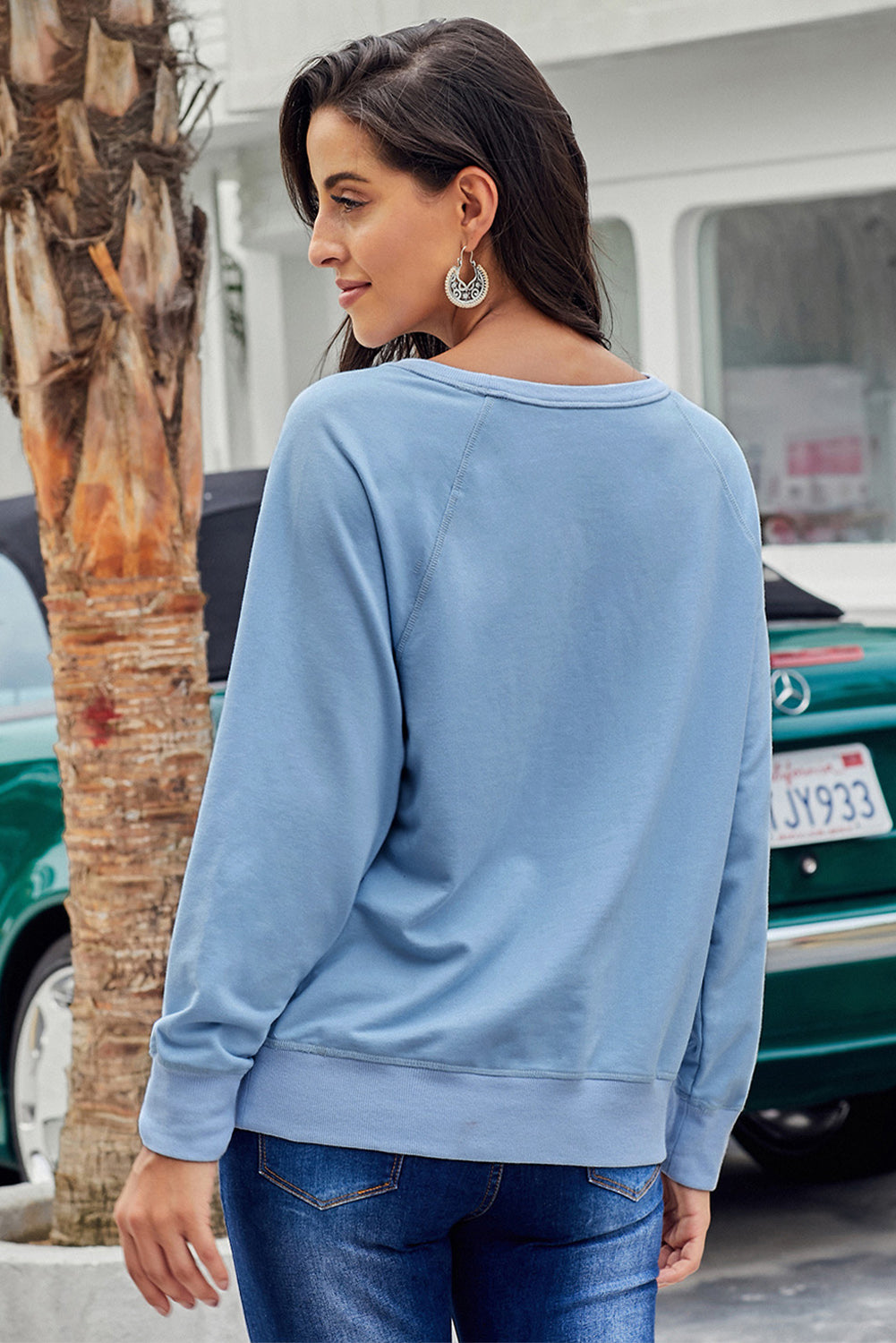 Round Neck Raglan Sleeve Exposed Seam Sweatshirt